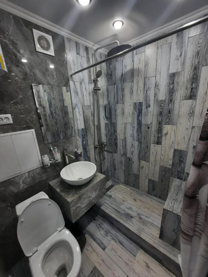 Apartamento Люкс Академика Сатпаева 19 Pavlodar Exterior foto